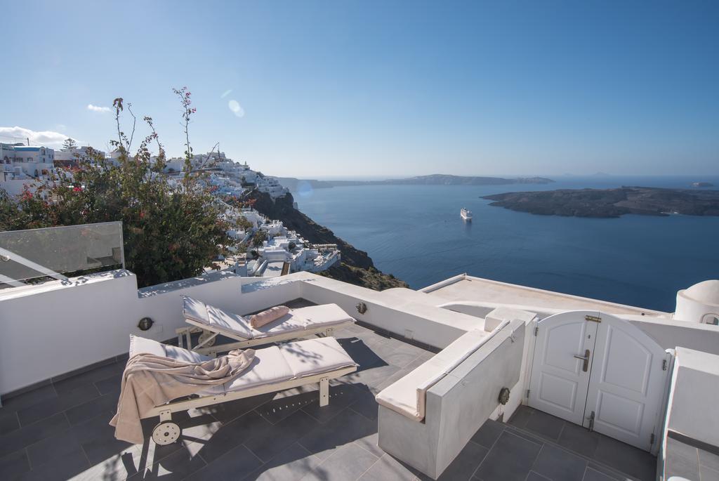 Vila Karpimo Horizon - Caldera View With Private Hot Tub Firostefani Exteriér fotografie