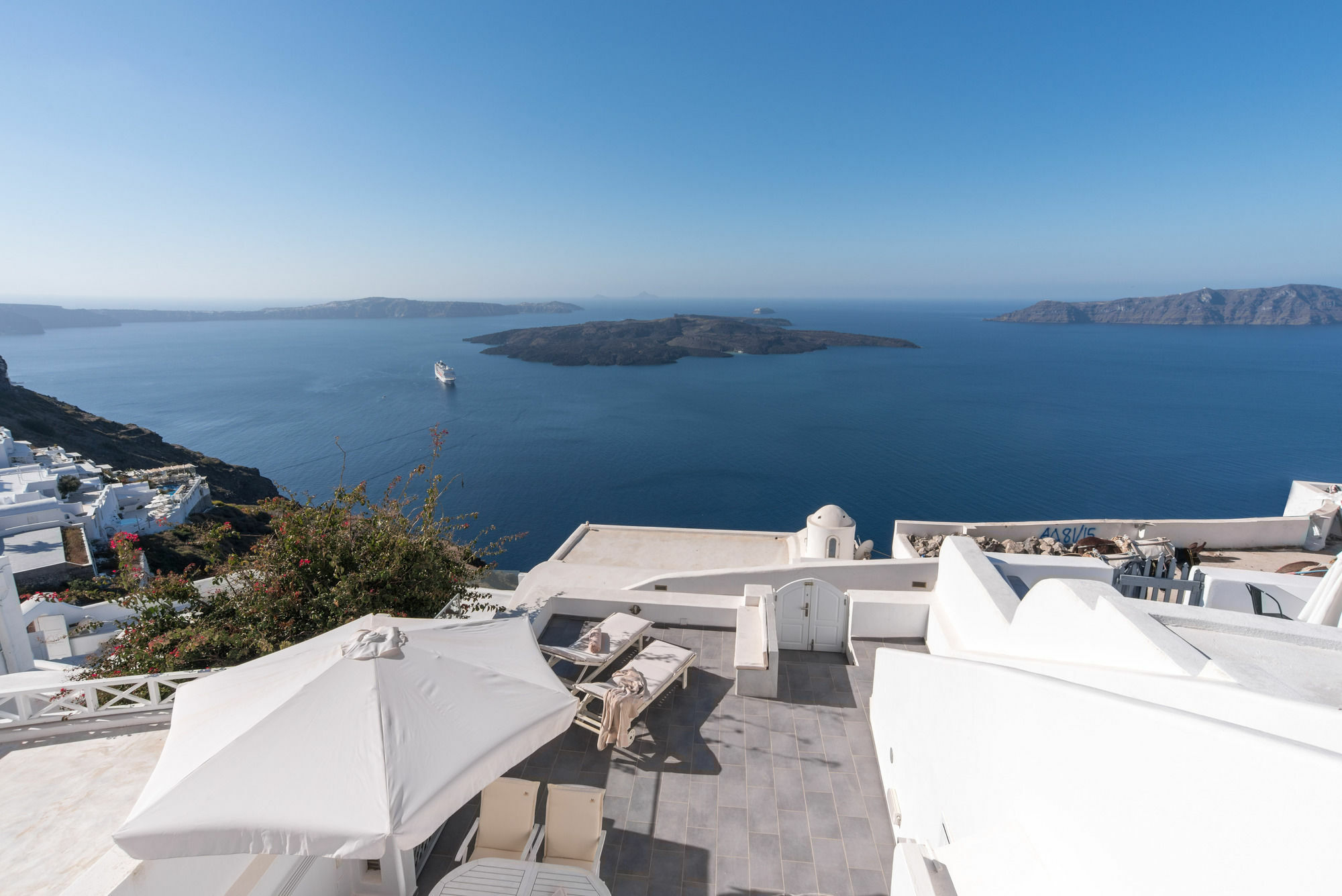 Vila Karpimo Horizon - Caldera View With Private Hot Tub Firostefani Exteriér fotografie