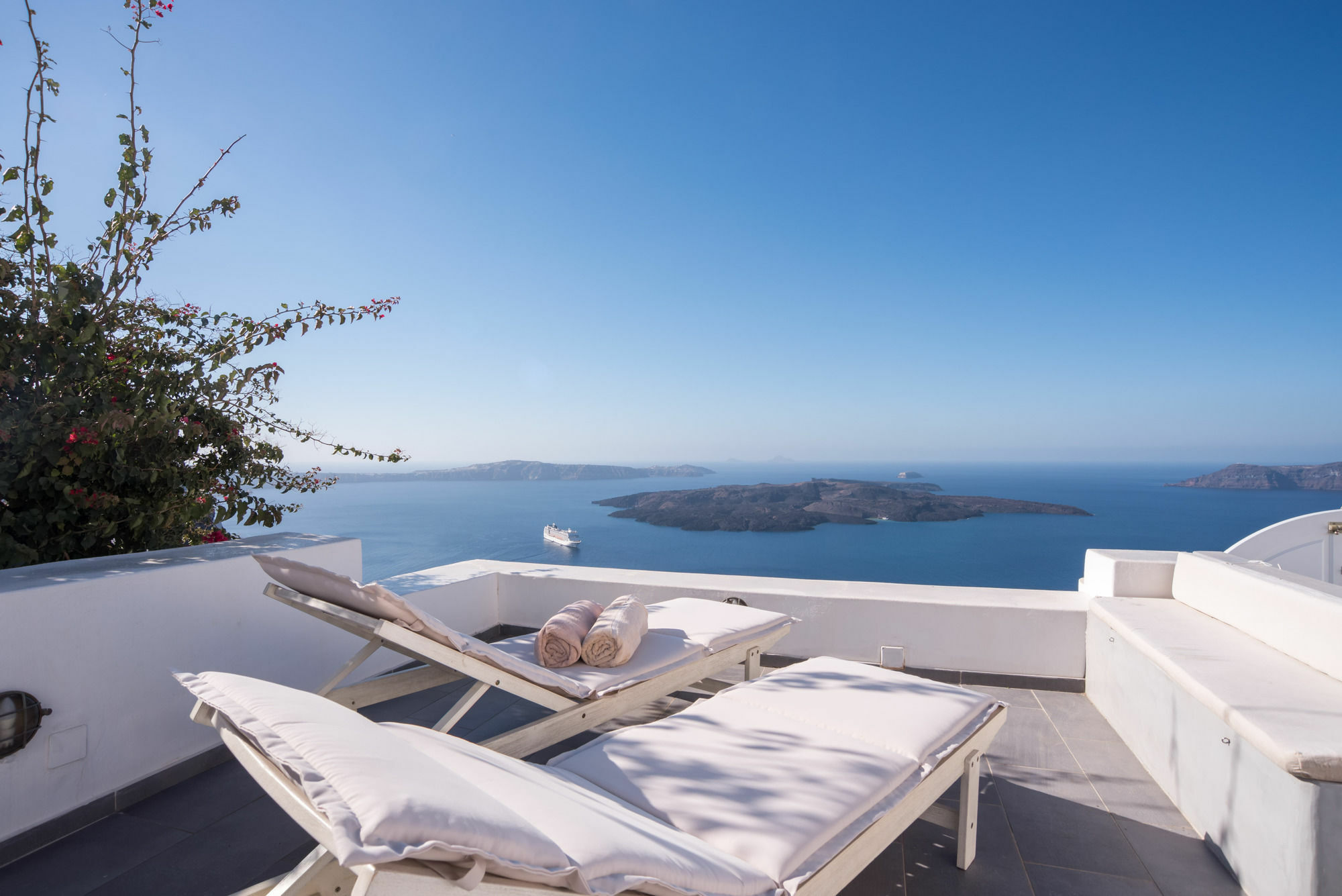 Vila Karpimo Horizon - Caldera View With Private Hot Tub Firostefani Exteriér fotografie